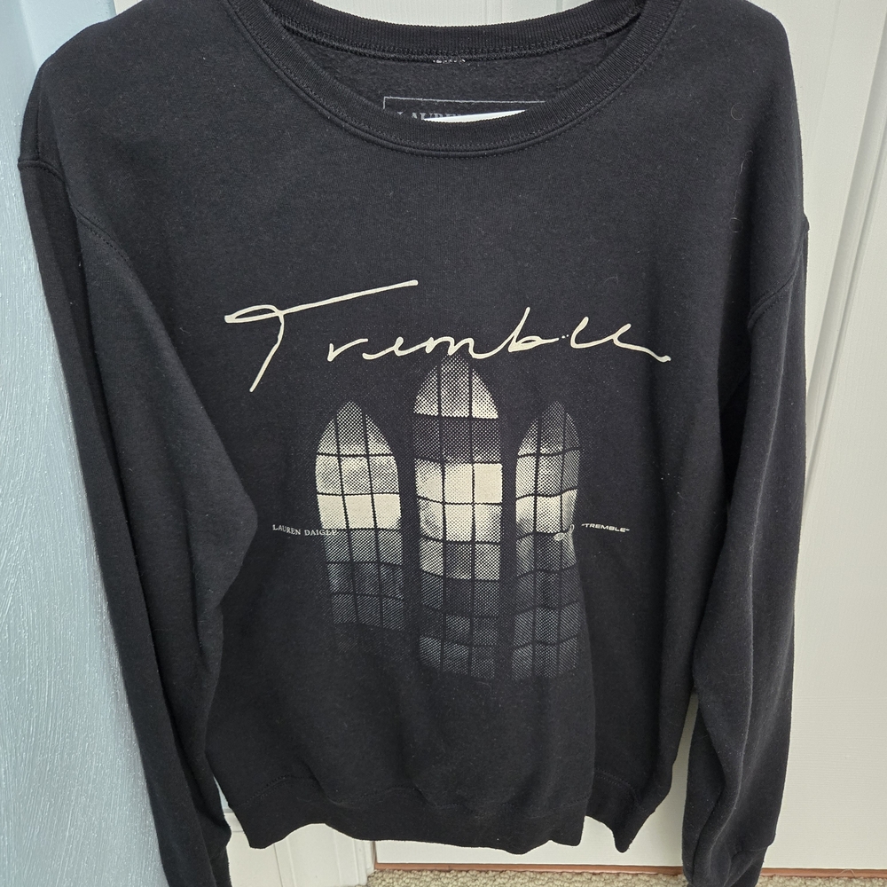 Lauren Daigle "Tremble" Concert Sweatshirt, Size S Oversized